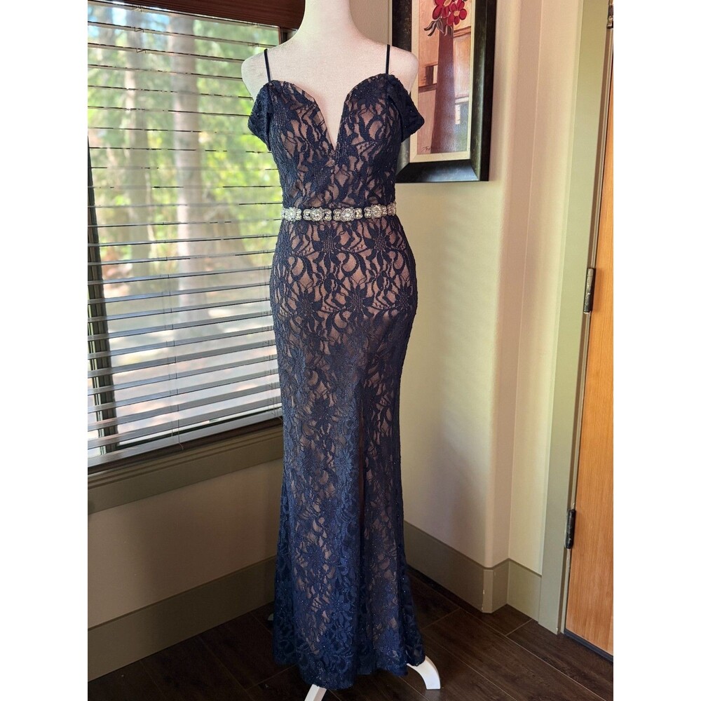 City Triangles Prom Dress Size 3 Navy Blue Lace Nude Lining Rhinestone Belt EUC